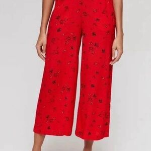 Wilfred Aritzia Faun Red Floral Cropped Pants